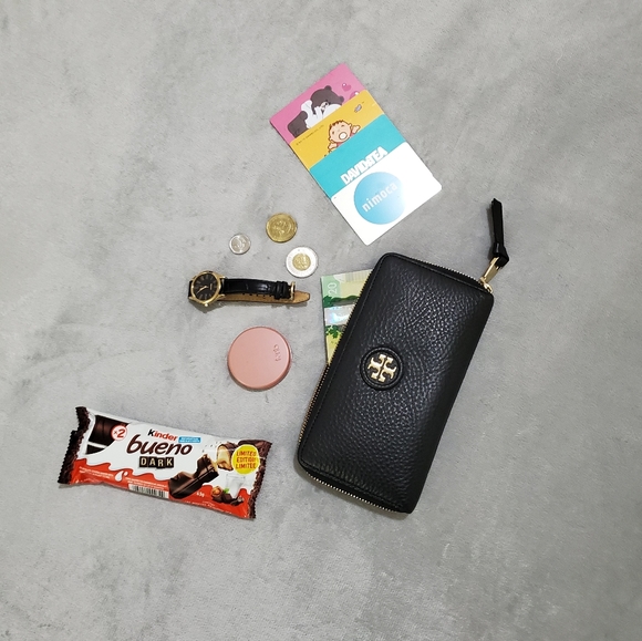 Tory Burch large black zip wallet